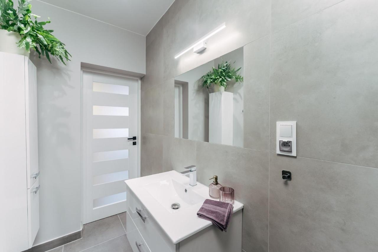 Apartamenty Greenpoint Dzwirzyno Exterior photo